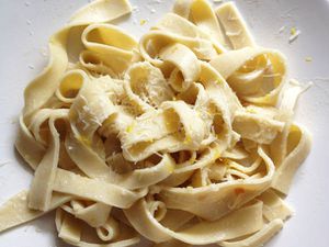 20140529-292909-GFTUes-Fresh Pasta 610.jpg