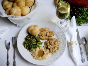 20111107 affordablewinethanksgiving.jpg