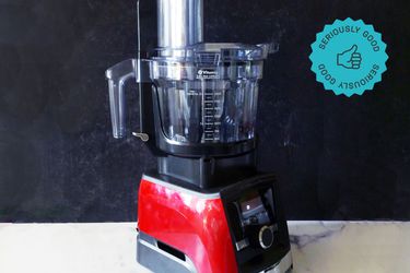 Vitamix Food Processor on the A3500 blender base