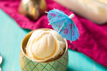 20180625-pineapple-ice-cream-vicky-wasik-17