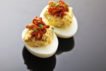 20140419-deviled-egg-variations-recipe-20.jpg