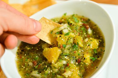 20130316-244734-orange-tomatillo-salsa.jpg