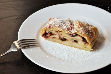 20120920 -膨胀-糕点蔓越莓strudel.jpg——苹果