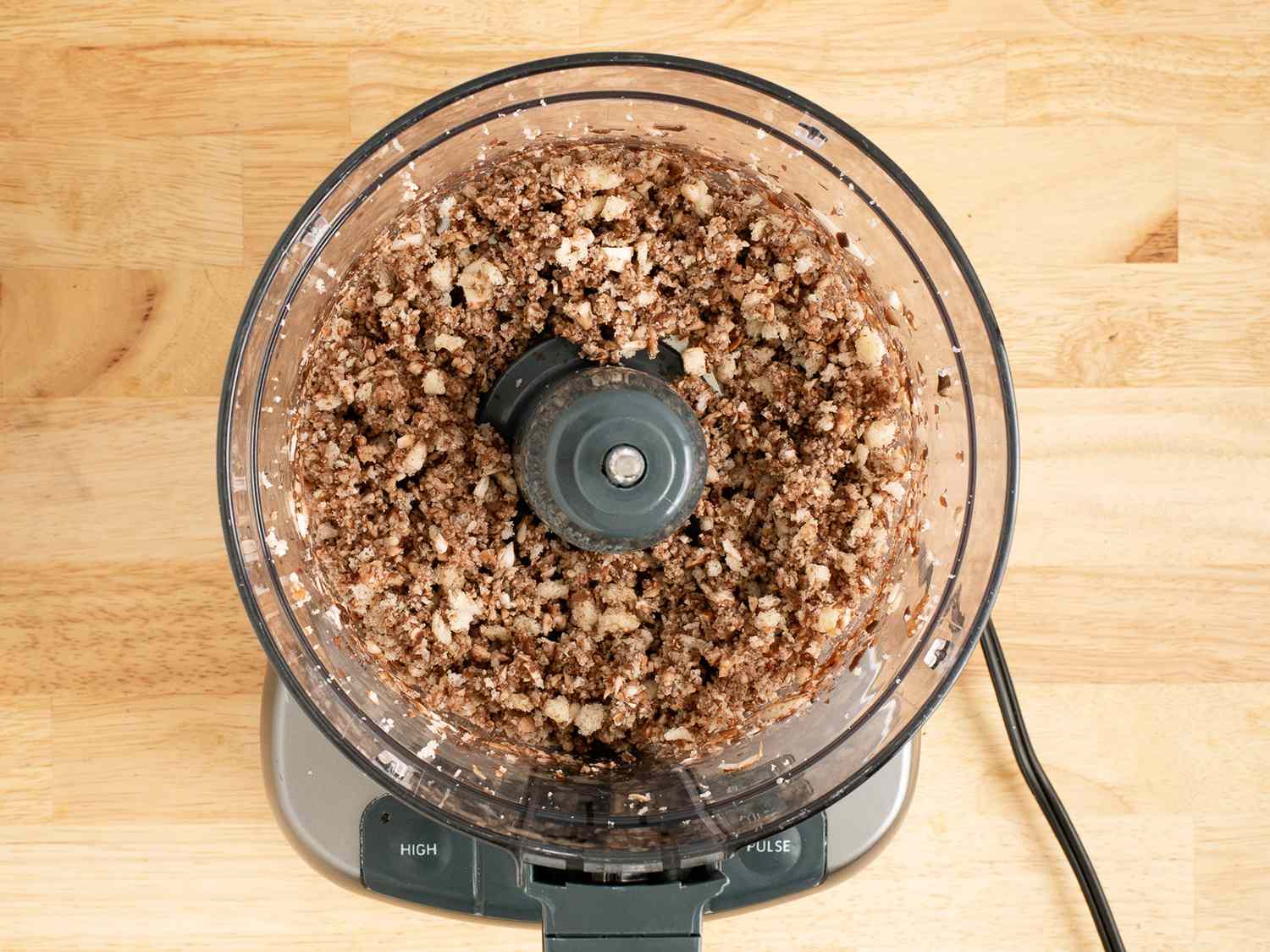 Bread and mushrooms in a food processor