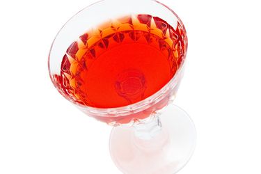 一杯Eeyore’s Requiem，用Fernet Branca调制的鸡尾酒。