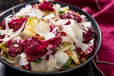 20190114-radicchio-chicory-anchovy-salad-vicky-wasik-9