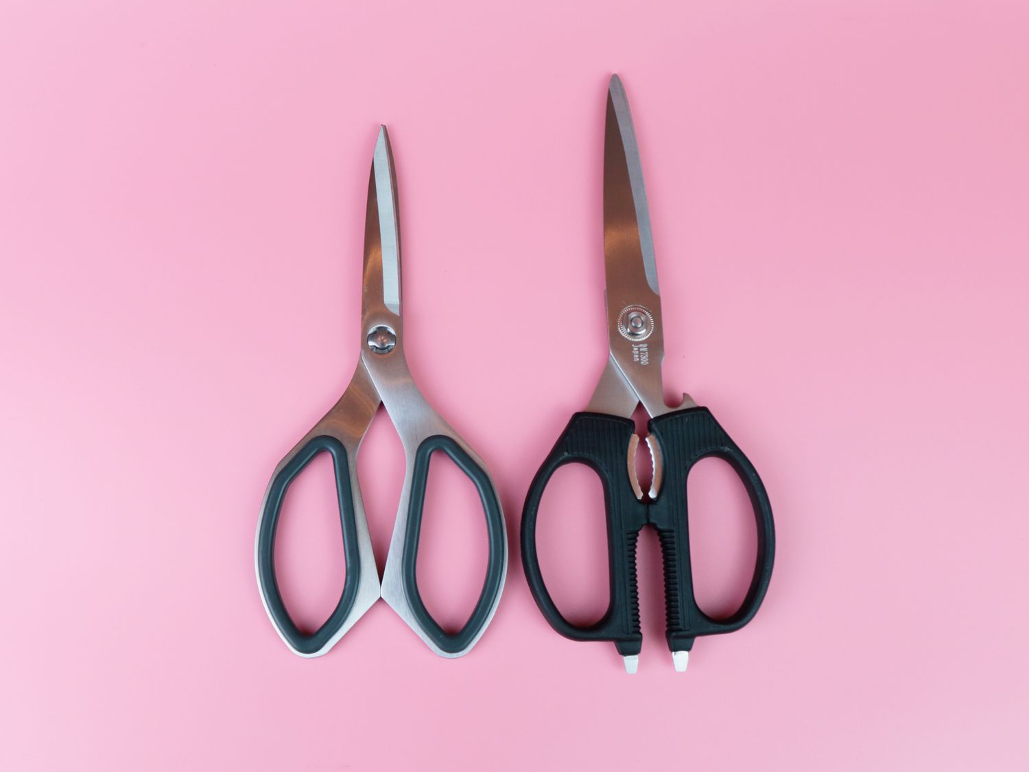 two kitchen shears side by side