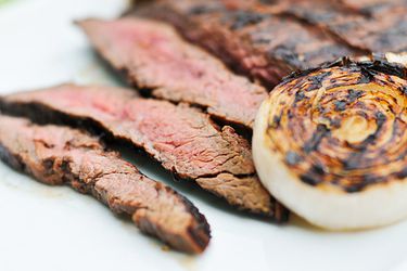 20110621 - 157855 -魔力-卤steak.jpg——侧面