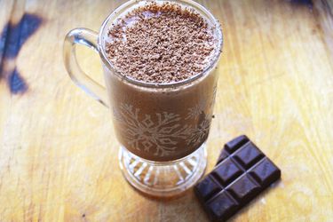 232475-20121204-bouron-chocolate-egg-nog-primary.jpg