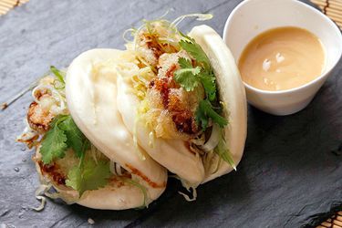 Steamed Buns with Tempura King Oyster Mushrooms