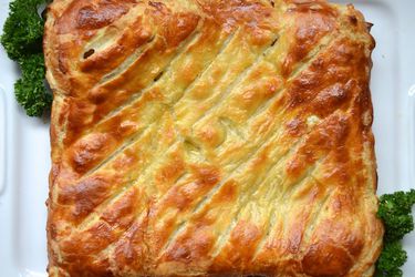 20130320-244349-british-bites-chicken-leek-pie.JPG