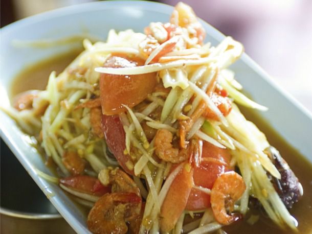 20120309-196542-green-papaya-salad.jpg