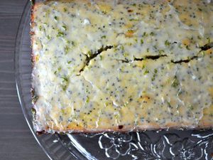 20120320 - wakeandbake glazedkeylimebread.jpg