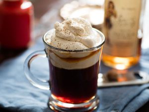 20161221-irish-coffee-variations-vicky-wasik-3.jpg