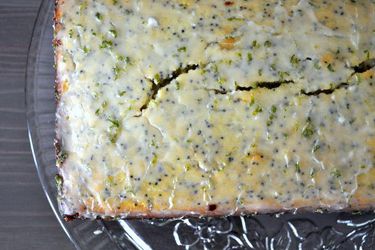 20120320 - wakeandbake glazedkeylimebread.jpg