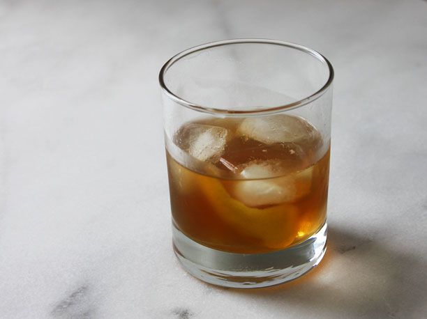 20130708 - 258501 -威士忌- averna liqueur.jpg——杏